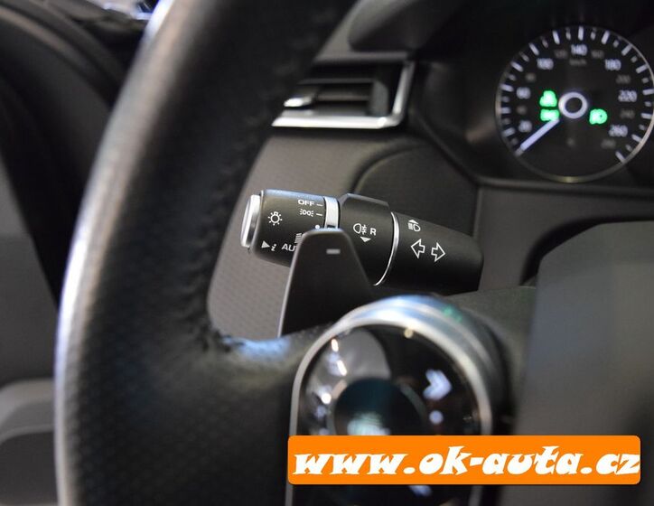 Land Rover Range Rover Velar 42