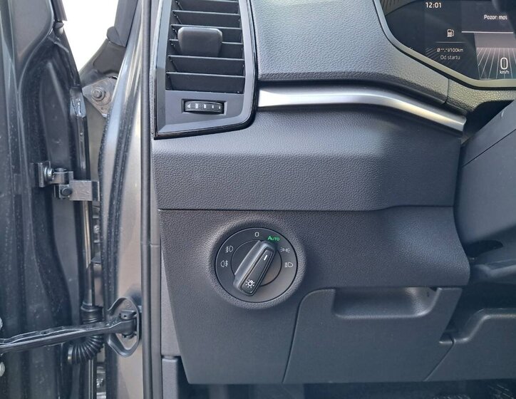 Škoda Karoq SUV / Terénní 1,5 l 110 kw