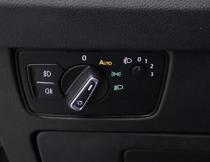 Volkswagen Passat 18