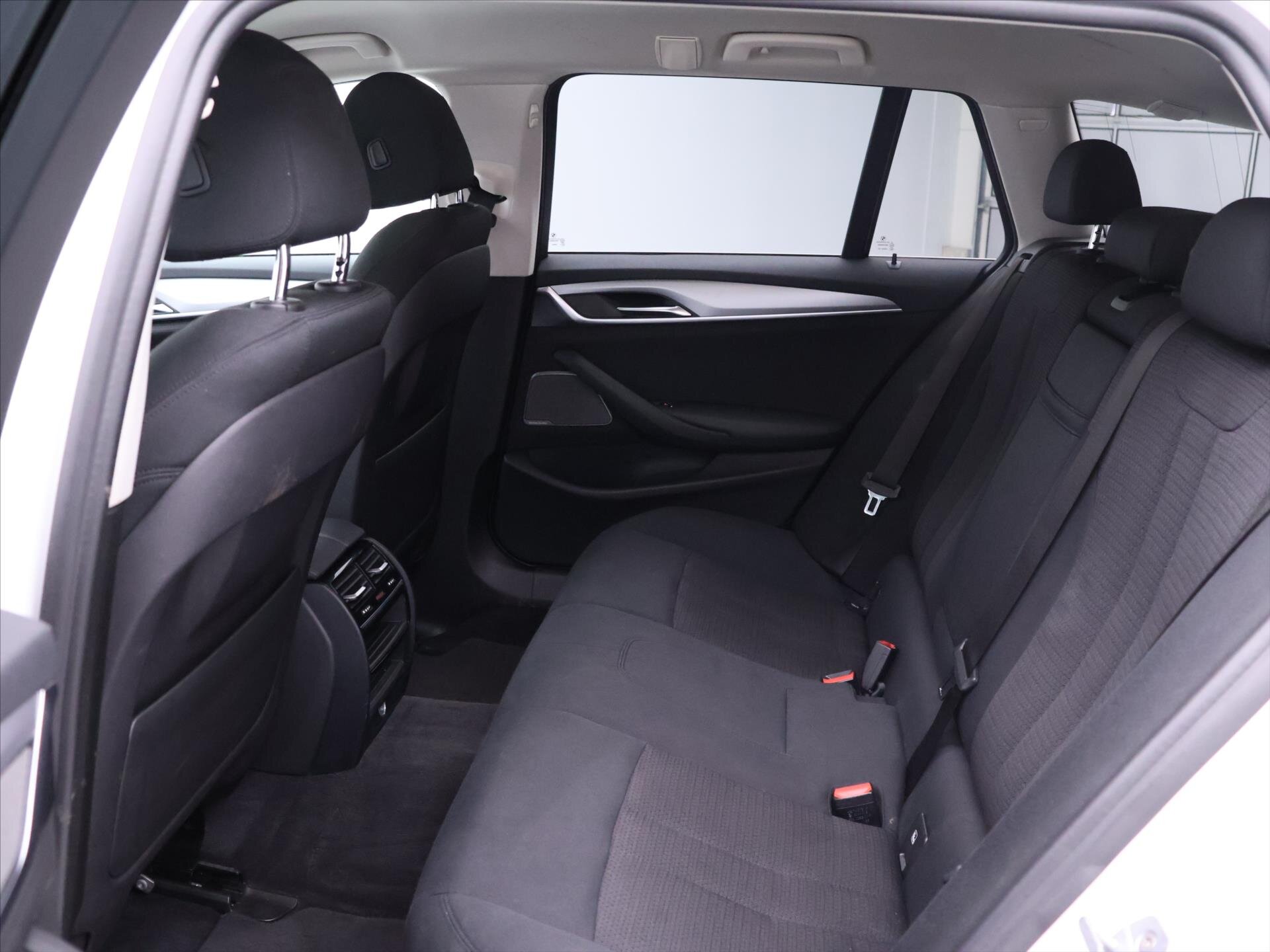 BMW Řada 5 Kombi 2,0 l 170 kw