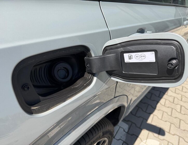 Volvo XC90 SUV / Terénní 2,0 l 0