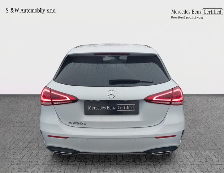 Mercedes-Benz Třídy A 6