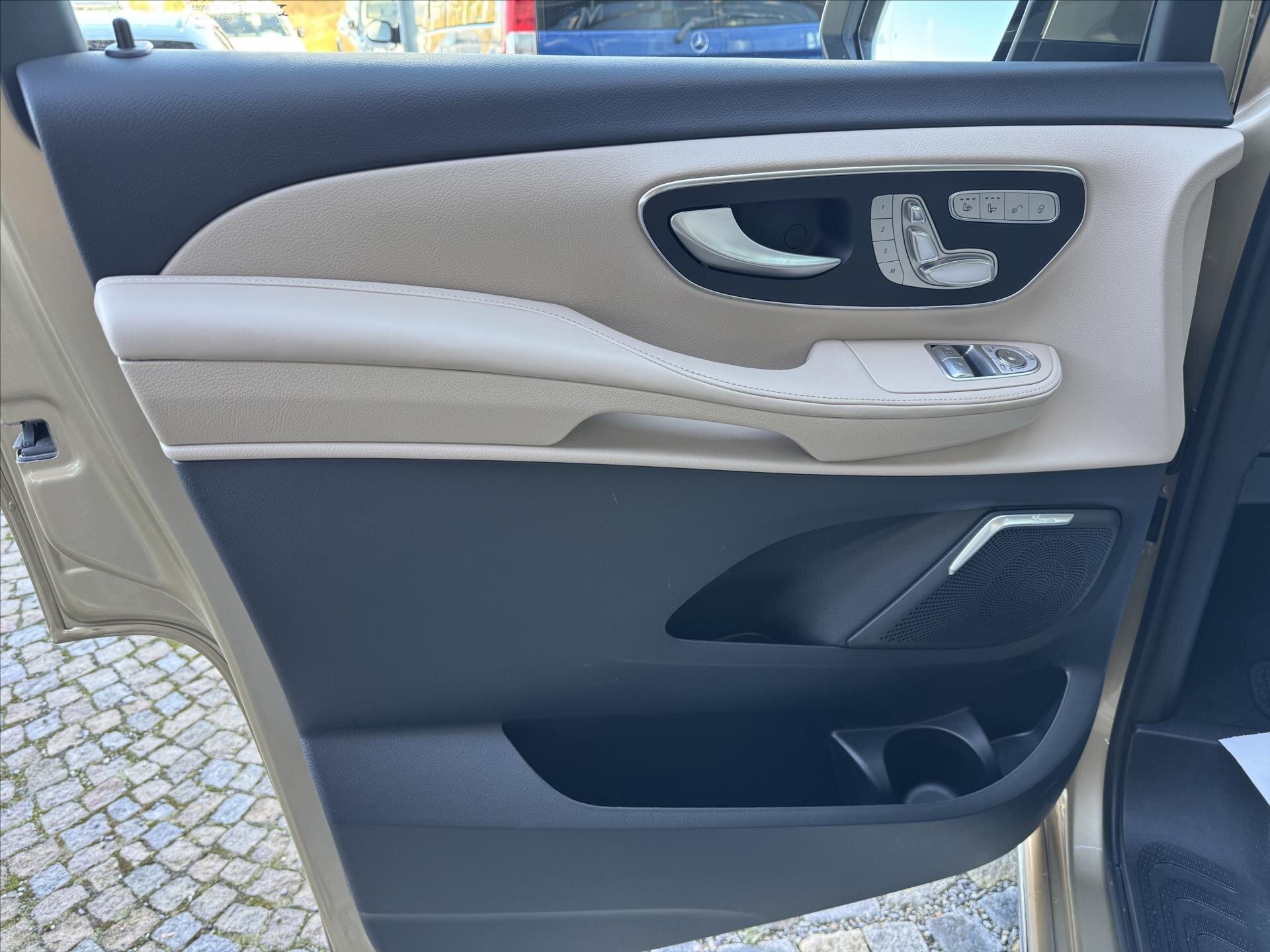 Mercedes-Benz Třídy V VAN-Minibus 2,0 l 140 kw