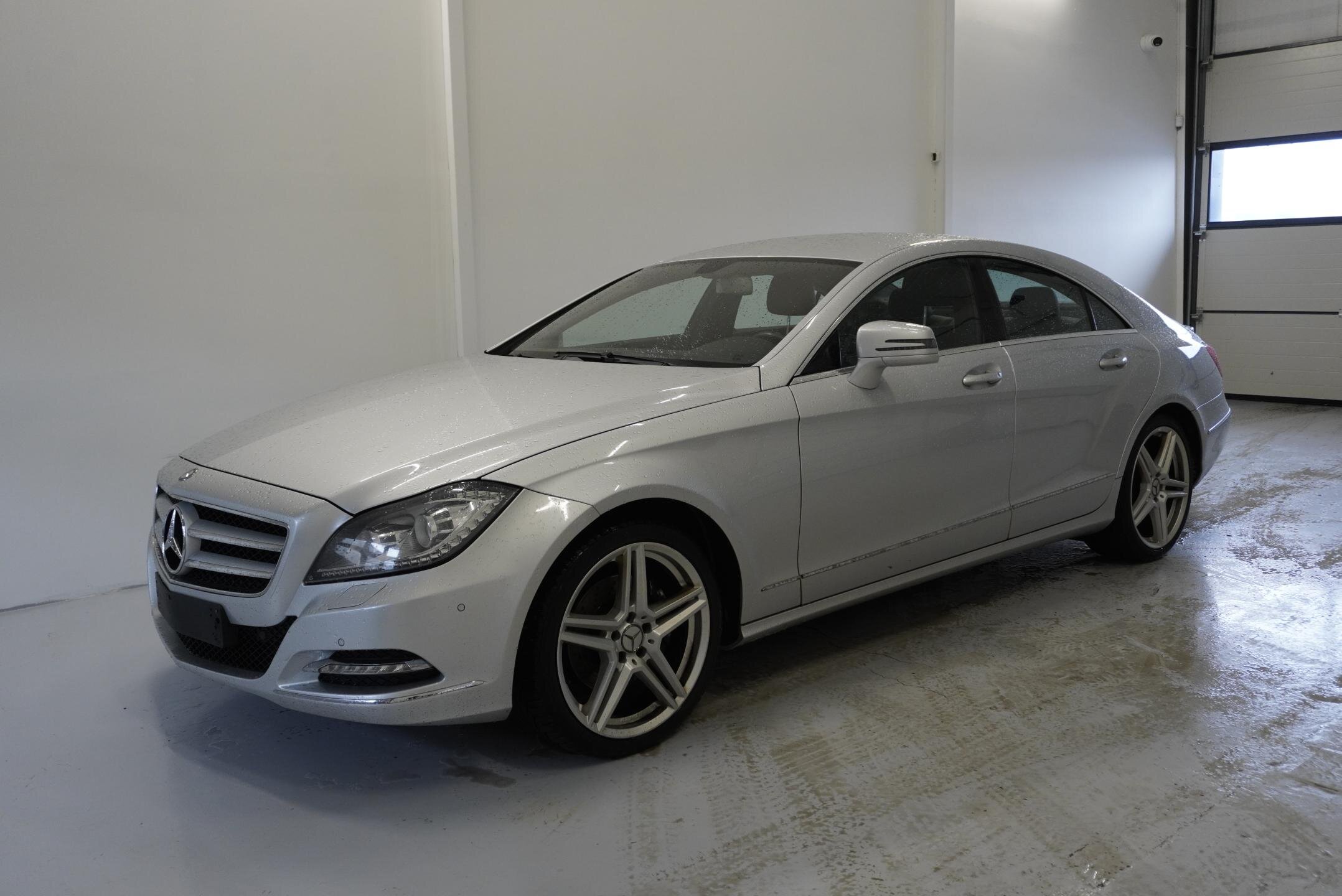Mercedes-Benz CLS Sedan 3,5 l 225 kw