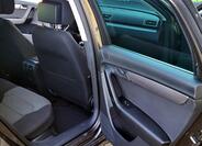 Volkswagen Passat 25