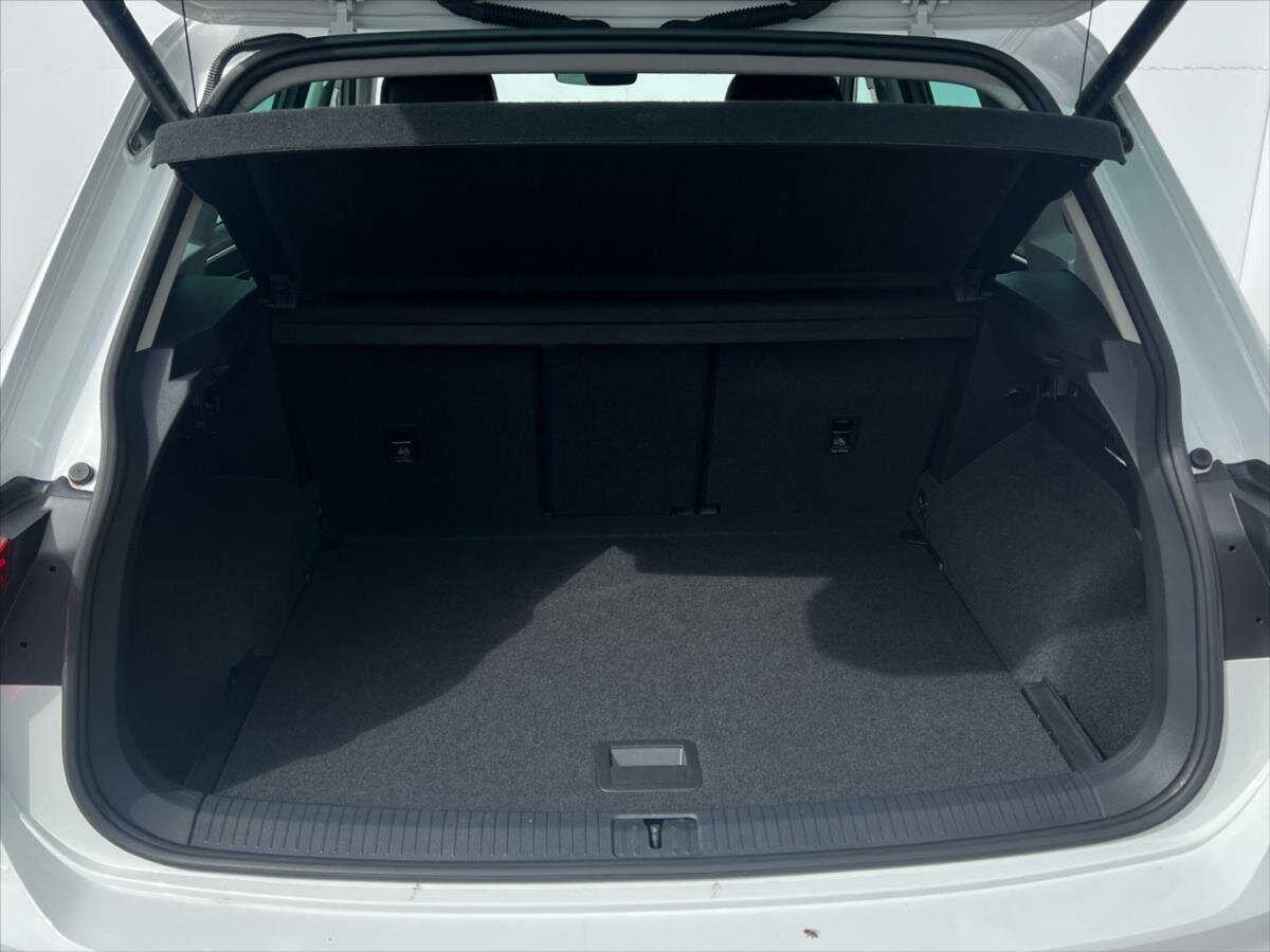 Volkswagen Tiguan SUV / Terénní 1,5 l 110 kw