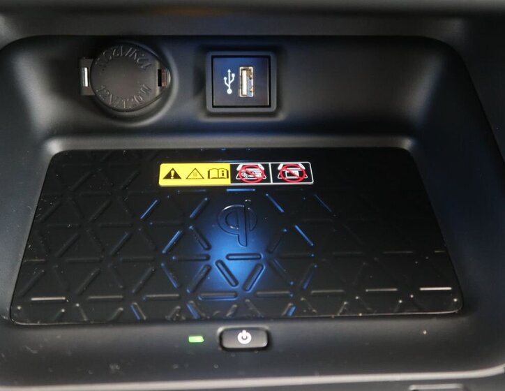 Toyota RAV4 SUV 2,5 l 131 kw