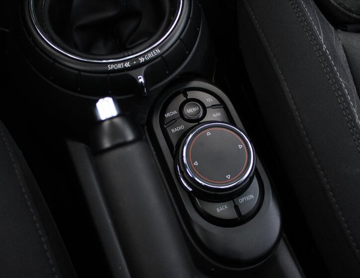 Mini Cooper S Hatchback 2,0 l 141 kw