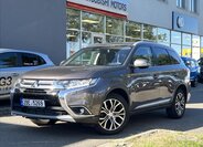 Mitsubishi Outlander SUV / Terénní 2,3 l 110 kw