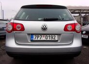 Volkswagen Passat 10