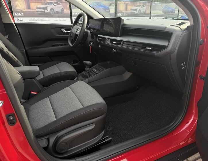 KIA Stonic CUV / Crossover 998,0 74 kw