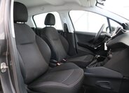 Peugeot 208 17