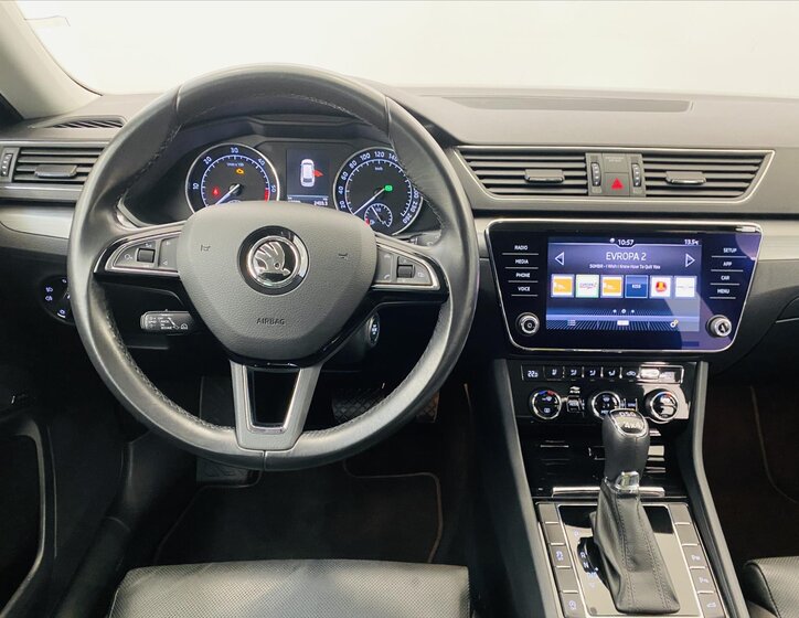 Škoda Superb Kombi 2,0 l 140 kw