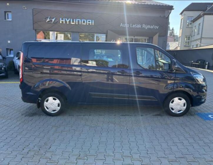Ford Transit Custom 8