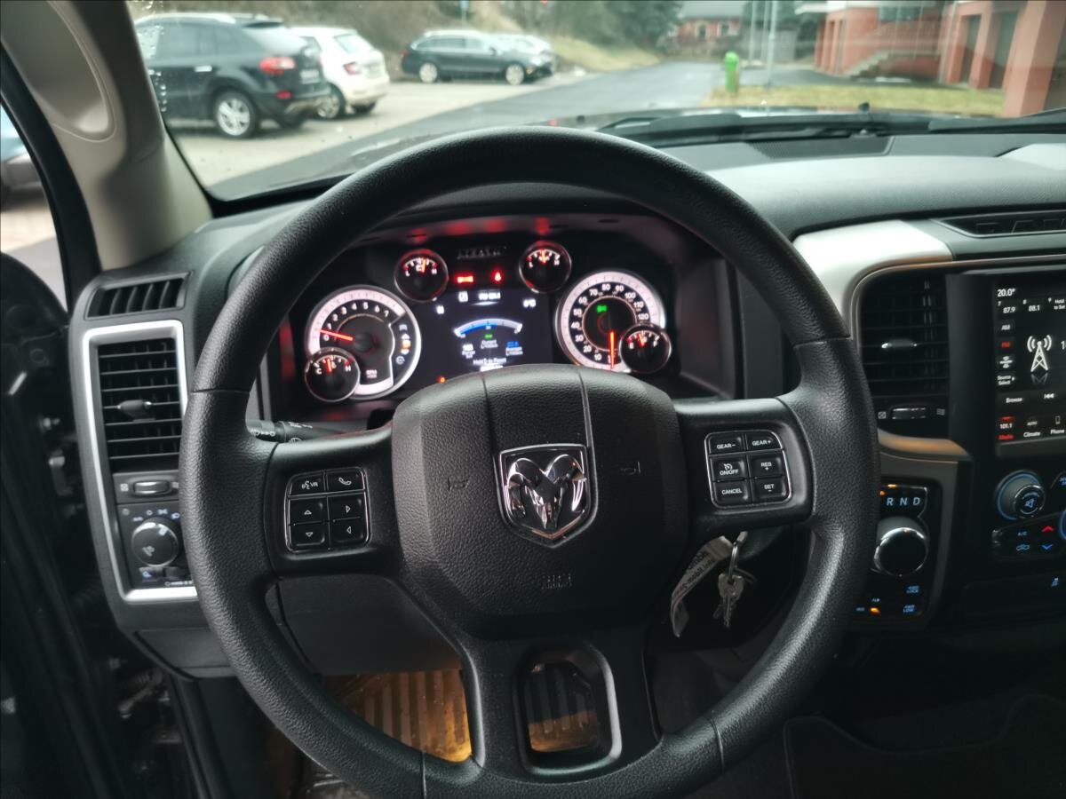 Dodge RAM 1500 SUV 0,0 295 kw
