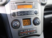 KIA Carens MPV 2,0 l 100 kw