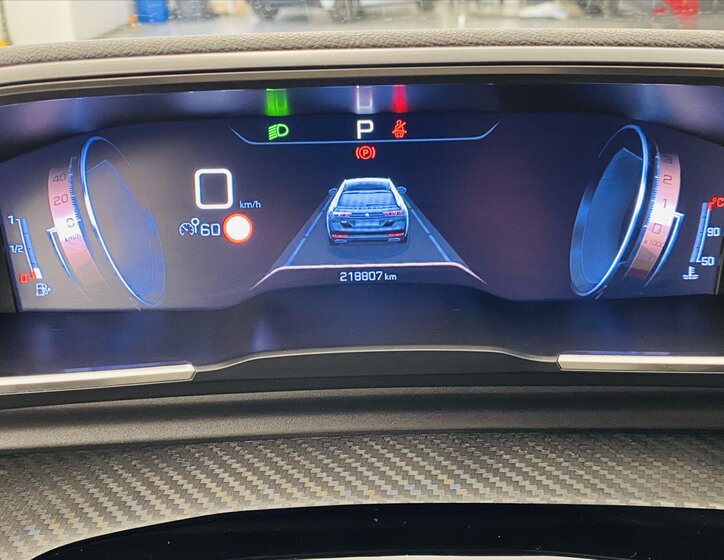 Peugeot 508 Kombi 2,0 l 120 kw