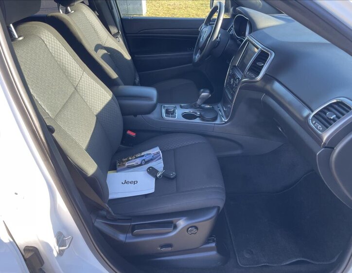 Jeep Grand Cherokee 15