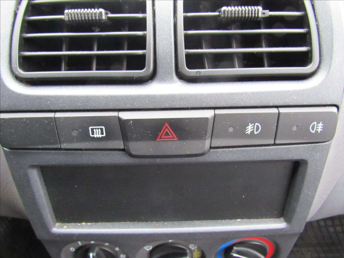 Hyundai Accent Liftback 1,3 l 63 kw