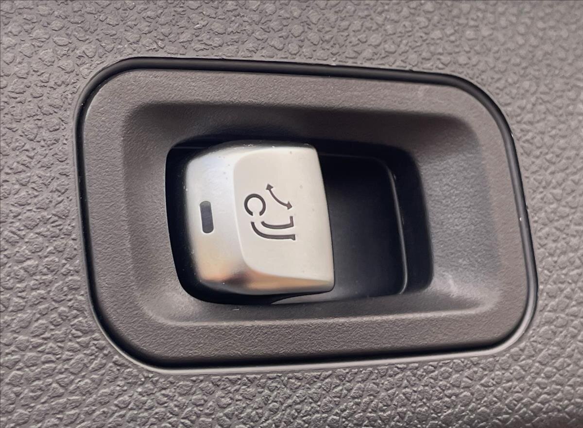 Mercedes-Benz Třídy C Kombi 1,5 l 115 kw