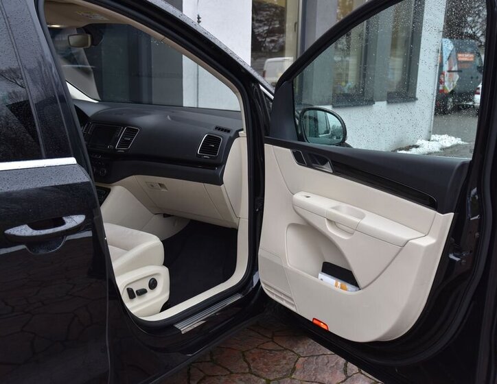 Volkswagen Sharan 18