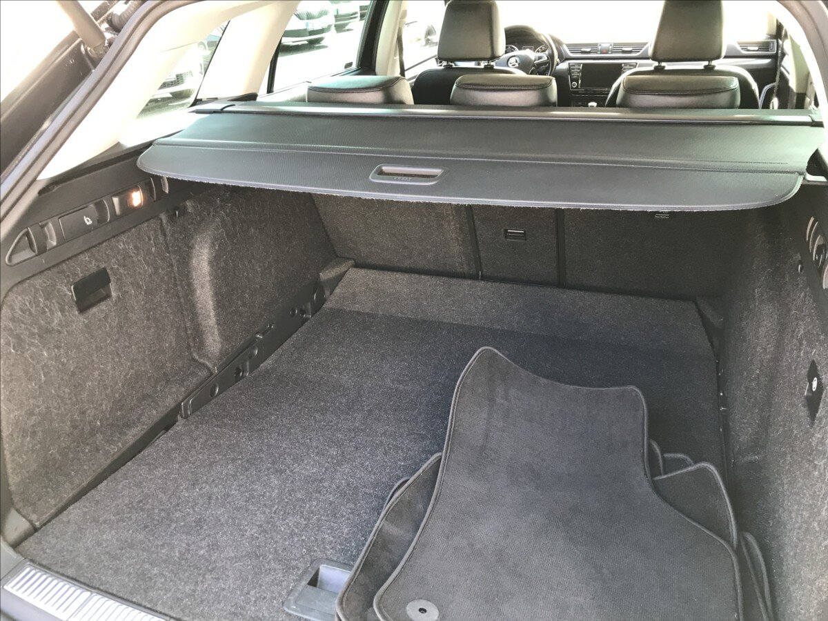 Škoda Superb Kombi 2,0 l 140 kw