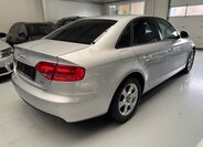Audi A4 Sedan / Limuzína 1,8 l 88 kw