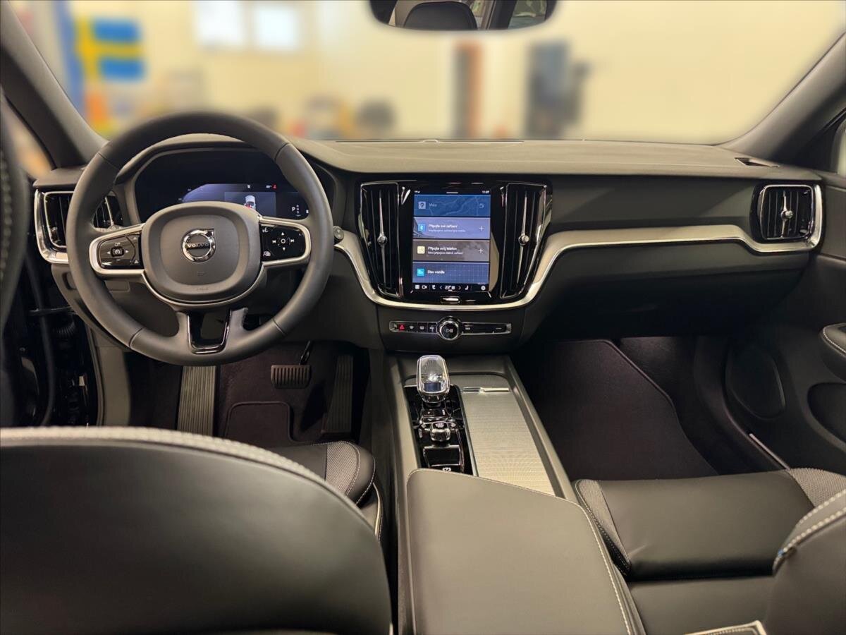 Volvo V60 Kombi 2,0 l 145 kw