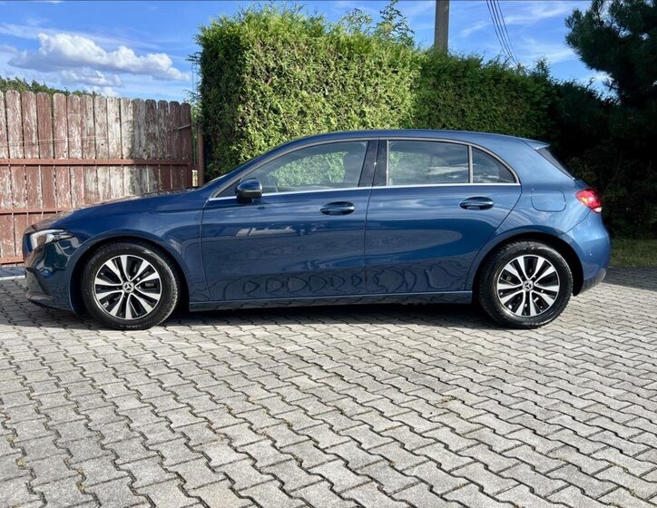 Mercedes-Benz Třídy A Hatchback 2,0 l 110 kw