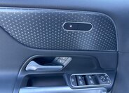 Mercedes-Benz EQB SUV / Terénní 0,0 140 kw