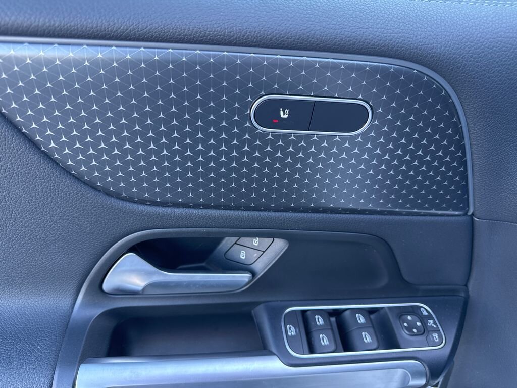 Mercedes-Benz EQB SUV / Terénní 0,0 140 kw