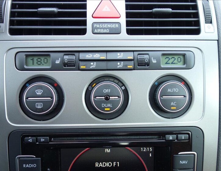 Volkswagen Touran MPV 2,0 l 103 kw