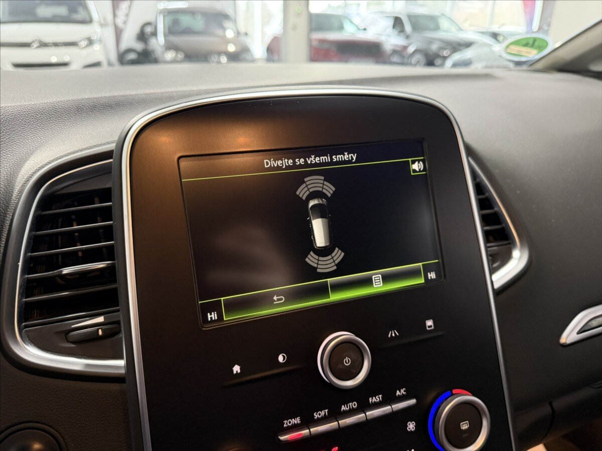 Renault Scénic MPV 1,2 l 85 kw