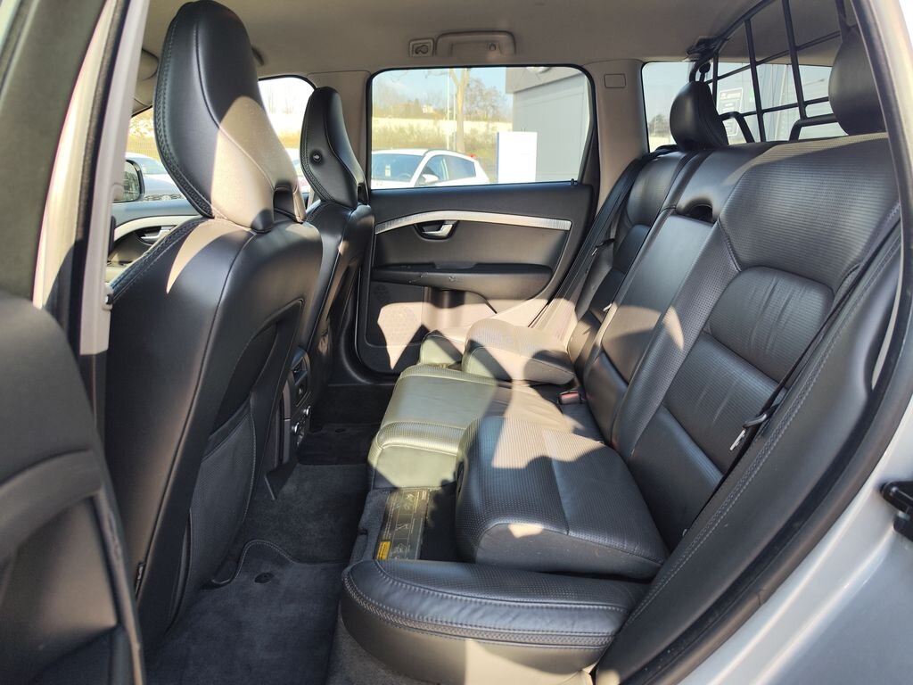 Volvo XC70 Kombi 2,4 l 151 kw