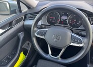 Volkswagen Passat 10