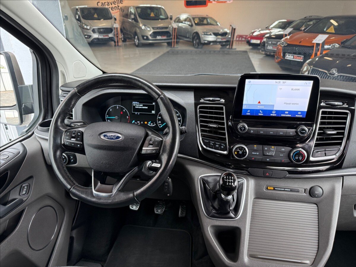 Ford Tourneo Custom MPV 2,0 l 96 kw