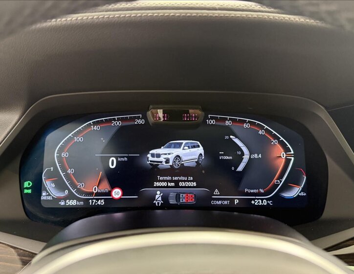BMW X7 Kombi 3,0 l 250 kw