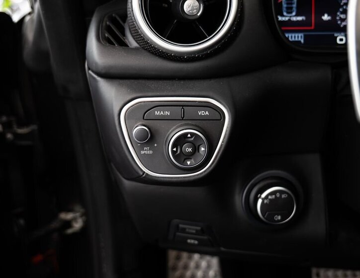 Ferrari California Kabriolet 3,9 l 412 kw