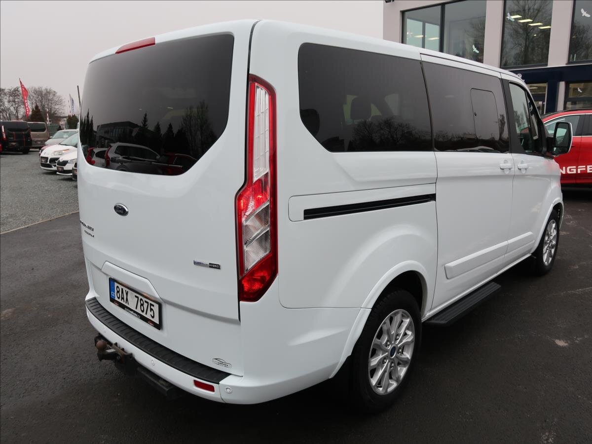 Ford Tourneo Custom