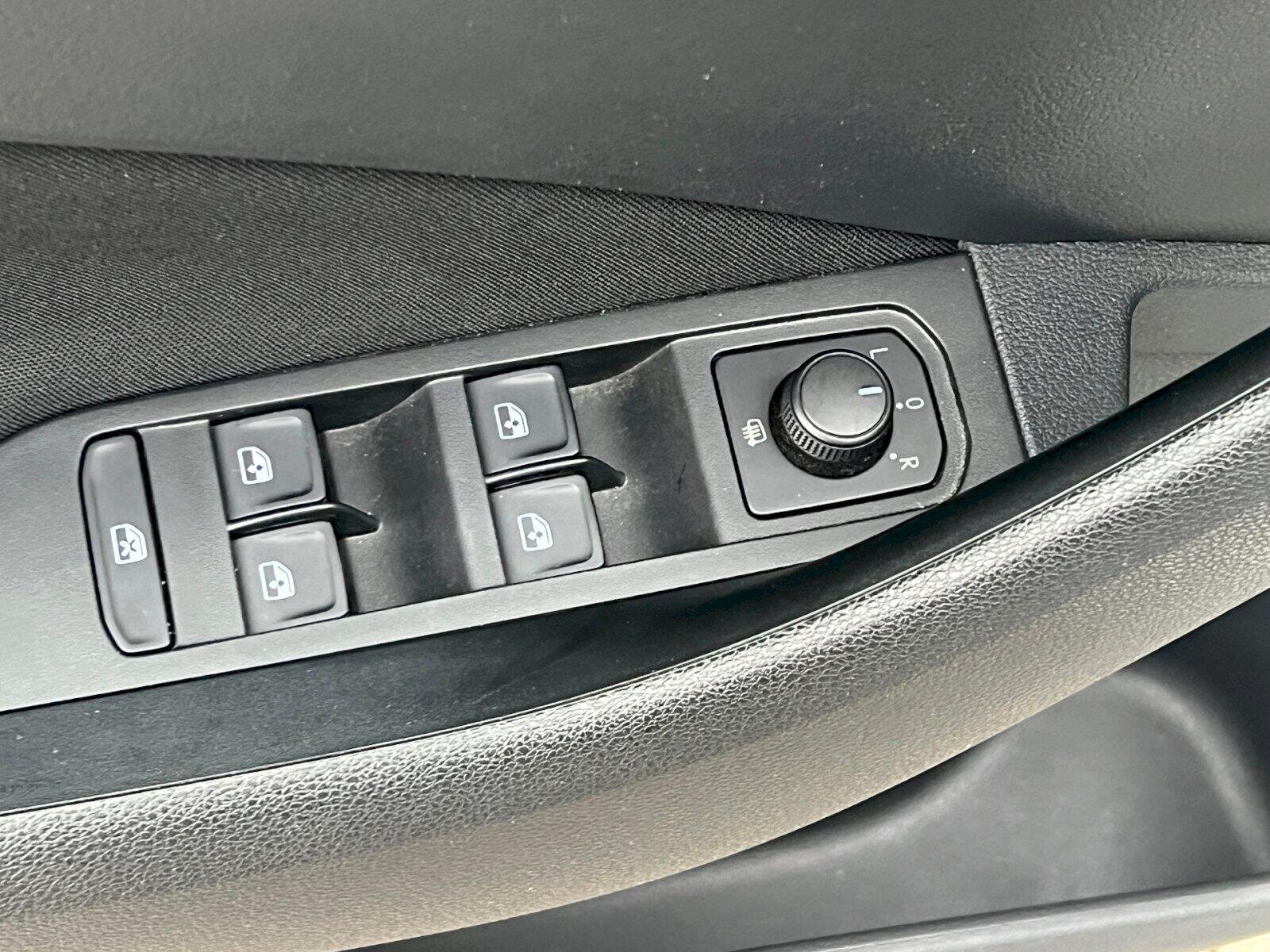 Škoda Scala Hatchback 1,0 l 85 kw