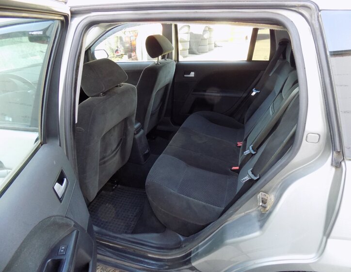 Ford Mondeo Kombi 2,0 l 107 kw