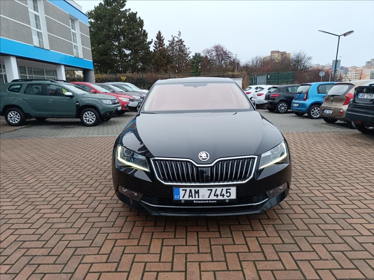 Škoda Superb Liftback 2,0 l 140 kw