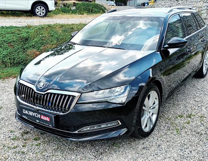 Škoda Superb 37