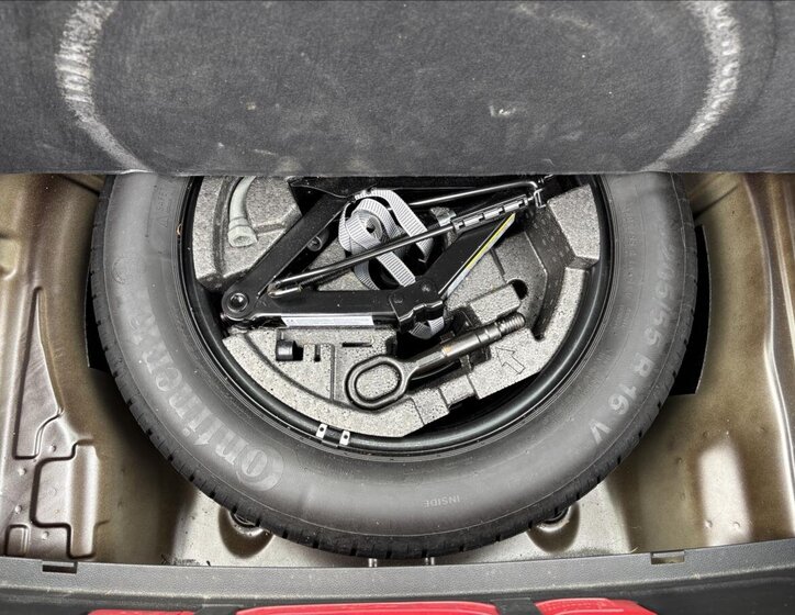 Škoda Superb Sedan / Limuzína 2,0 l 140 kw