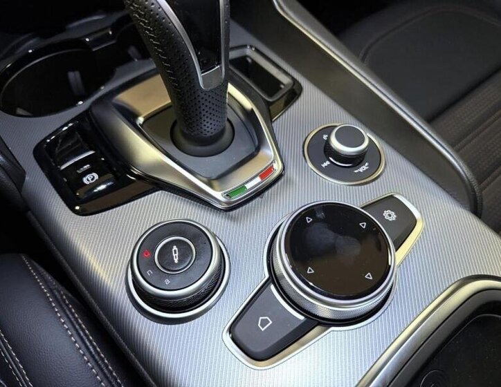 Alfa Romeo Giulia Ostatní 2,0 l 206 kw