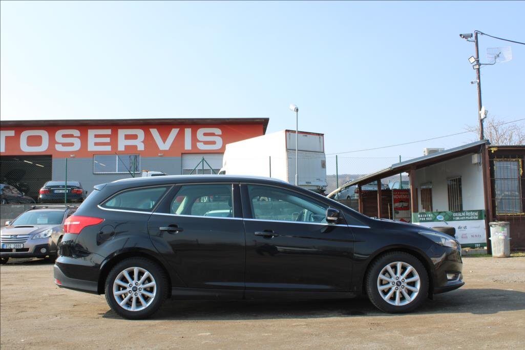 Ford Focus Kombi 1,5 l 110 kw