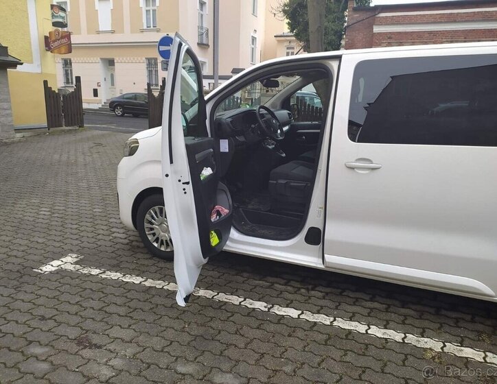 Toyota ProAce 4