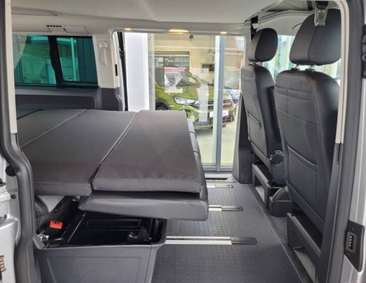 Volkswagen California Kombi 2,0 l 110 kw