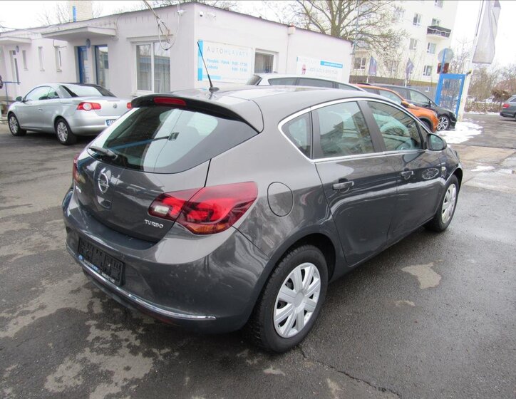 Opel Astra Hatchback 1,4 l 103 kw