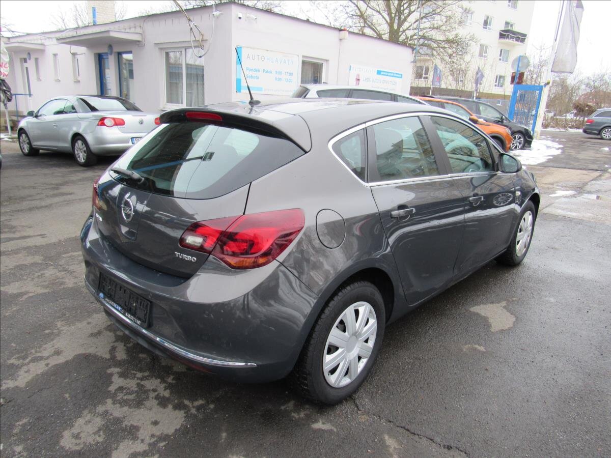 Opel Astra Hatchback 1,4 l 103 kw